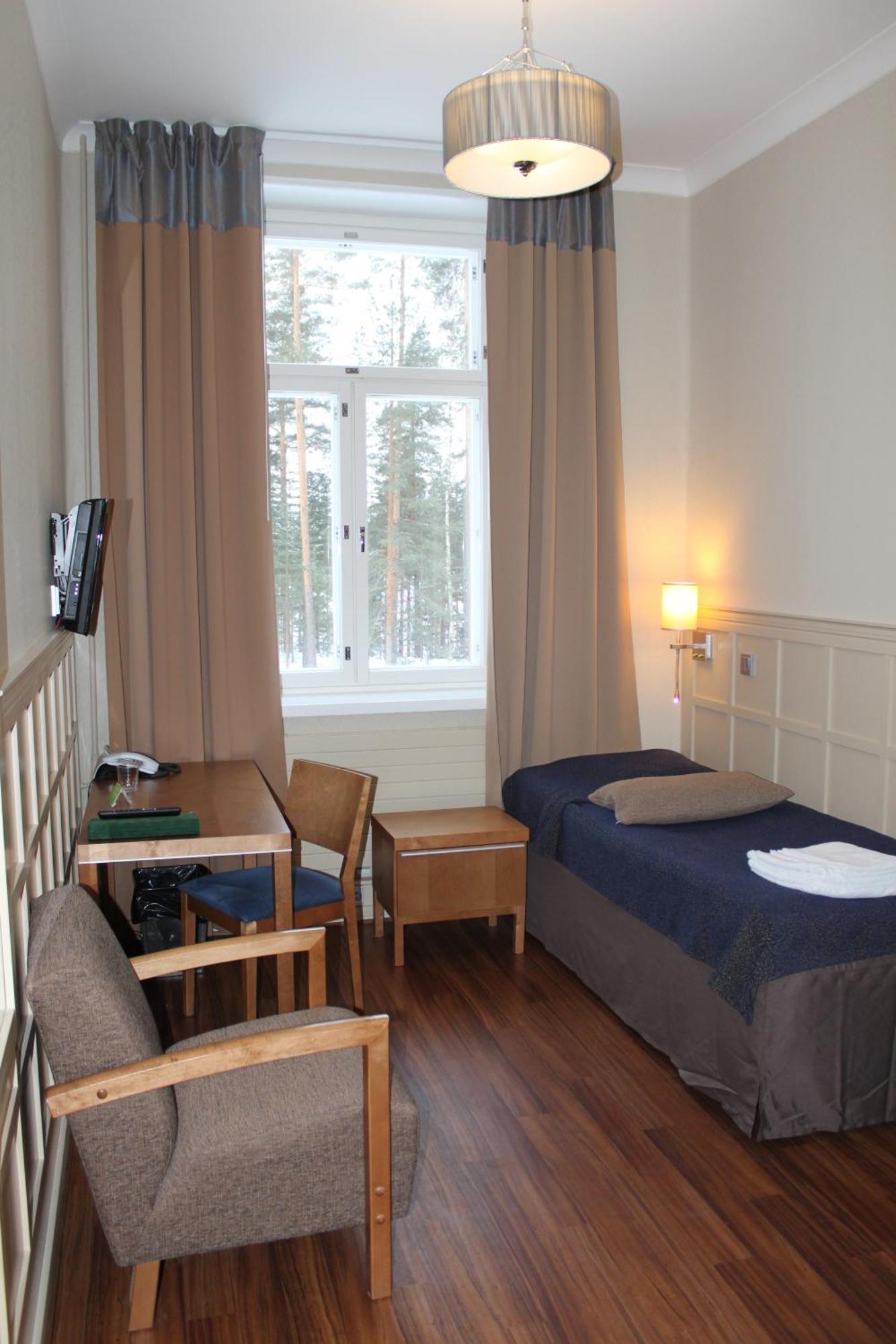 פונקהריו Hotel Kruunupuisto מראה חיצוני תמונה