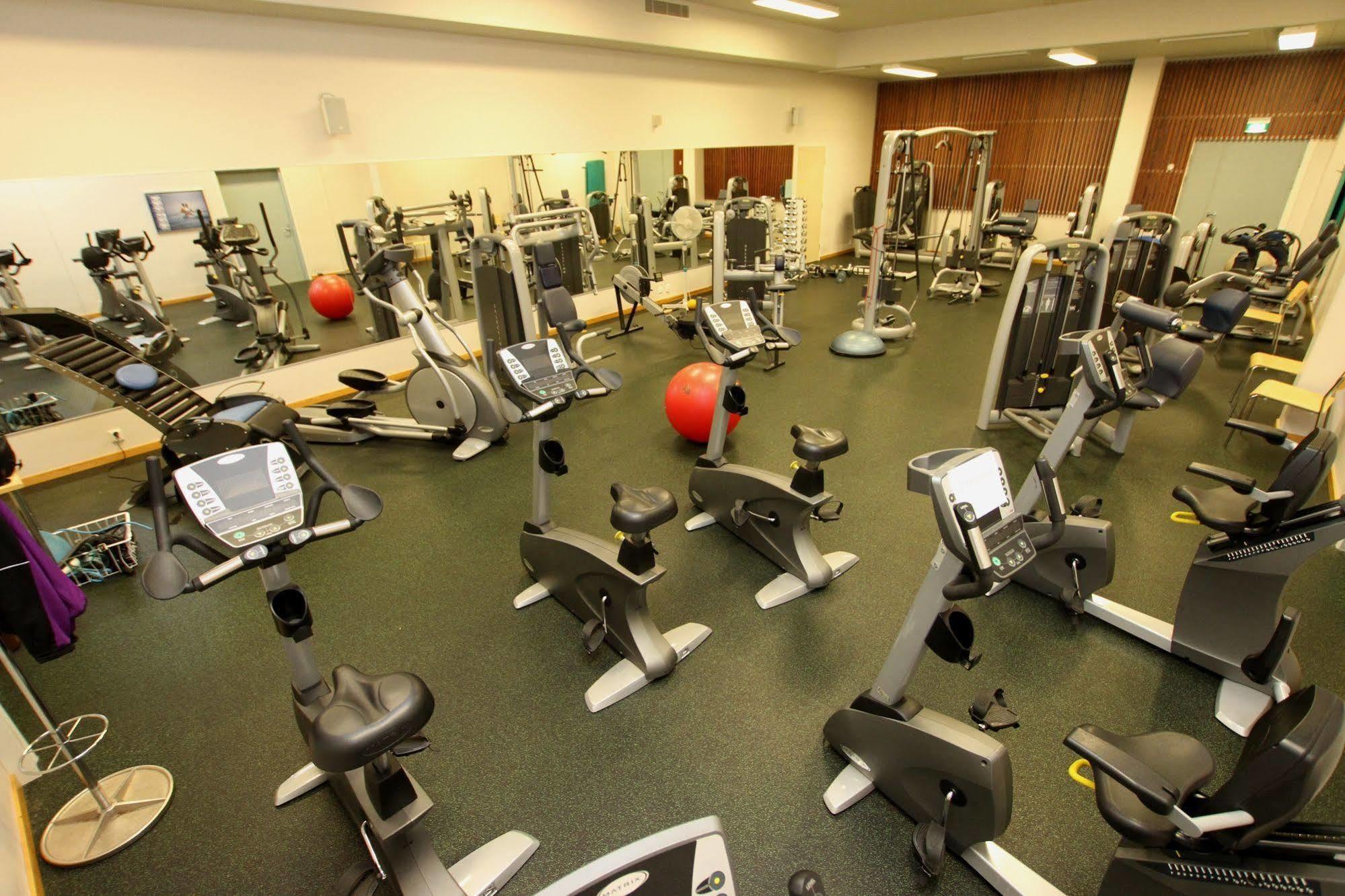 פונקהריו Hotel Kruunupuisto מראה חיצוני תמונה