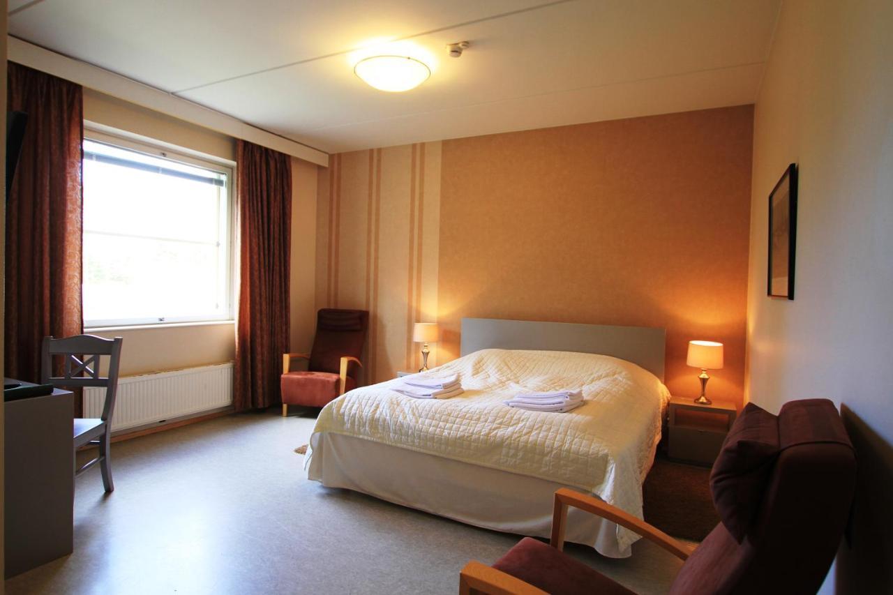 פונקהריו Hotel Kruunupuisto מראה חיצוני תמונה